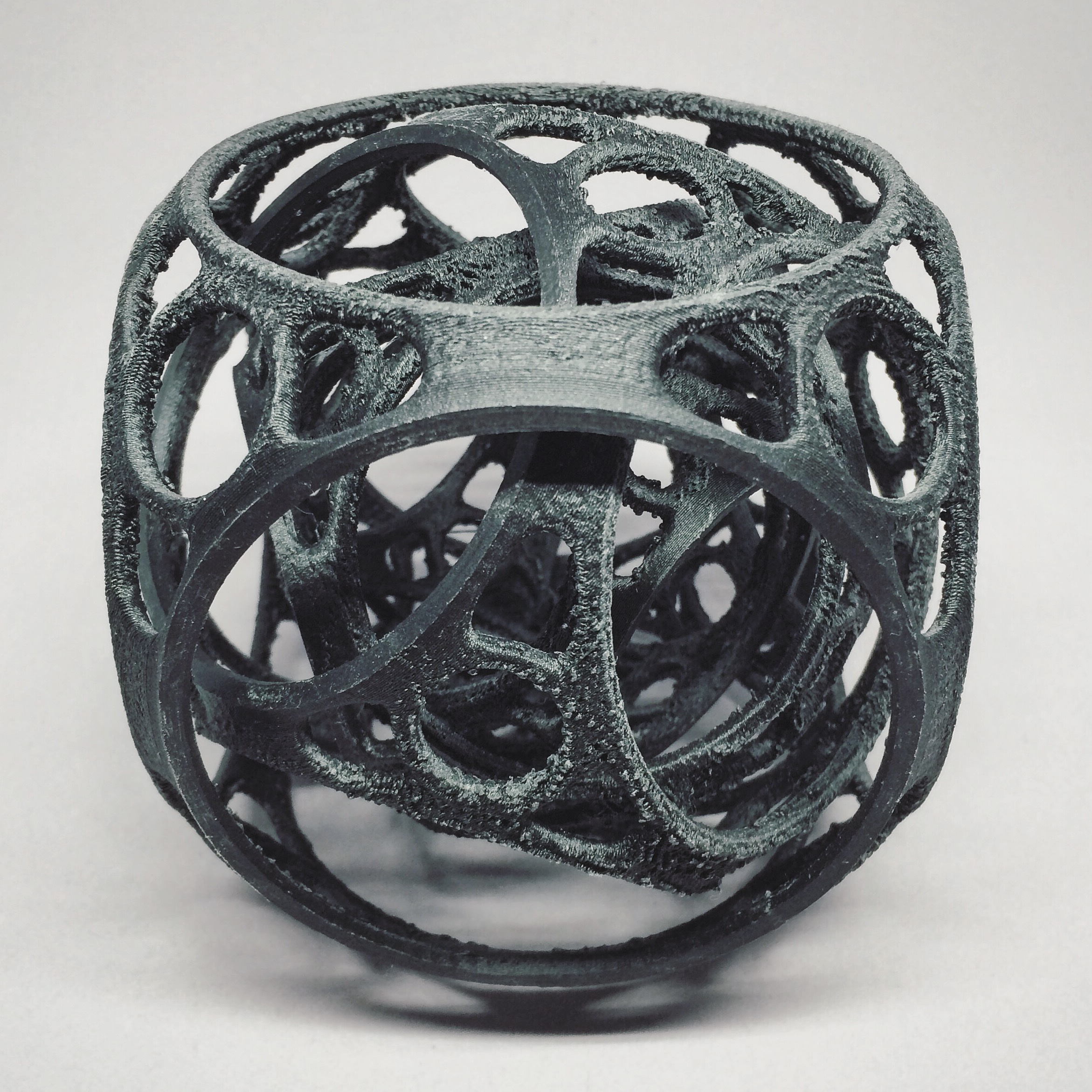 Carbon Fiber Gyrosphere - Materials - Talk Manufacturing | Hubs